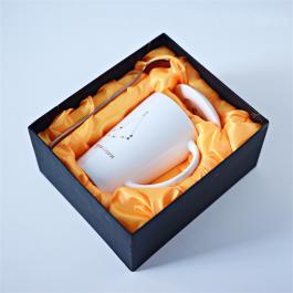 Luxury Logo Custom Lid and Base Mug Gift Box 